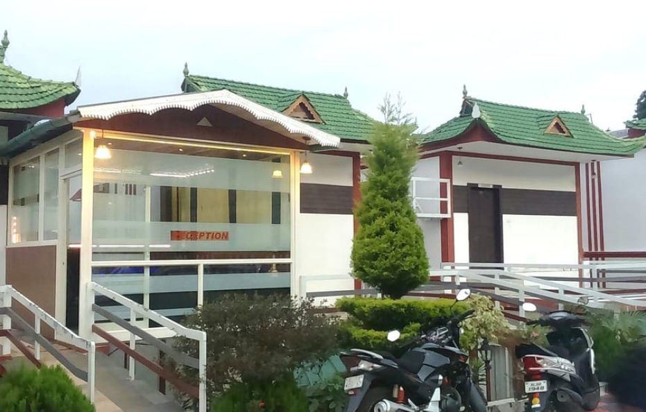 Green Trees Luxuary Suits