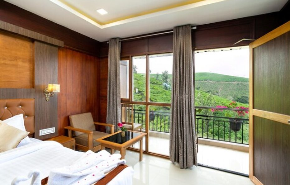 DELUXE VALLEY VIEW