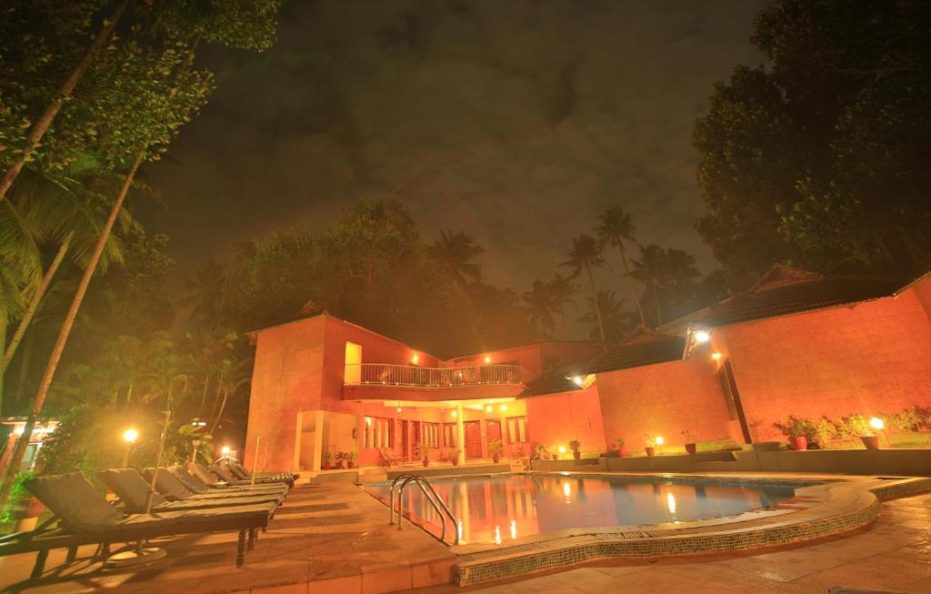 Deshadan Cliff & Beach Resort