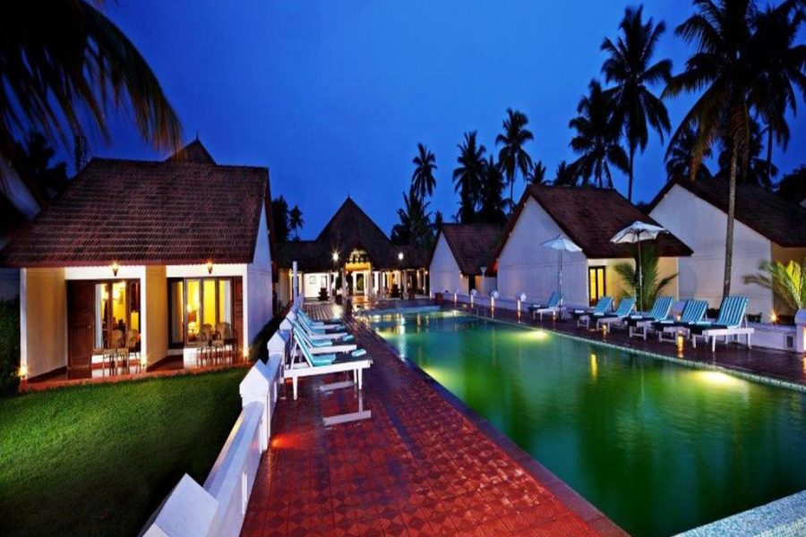 ABAD WHISPERING PALMS KUMARAKOM