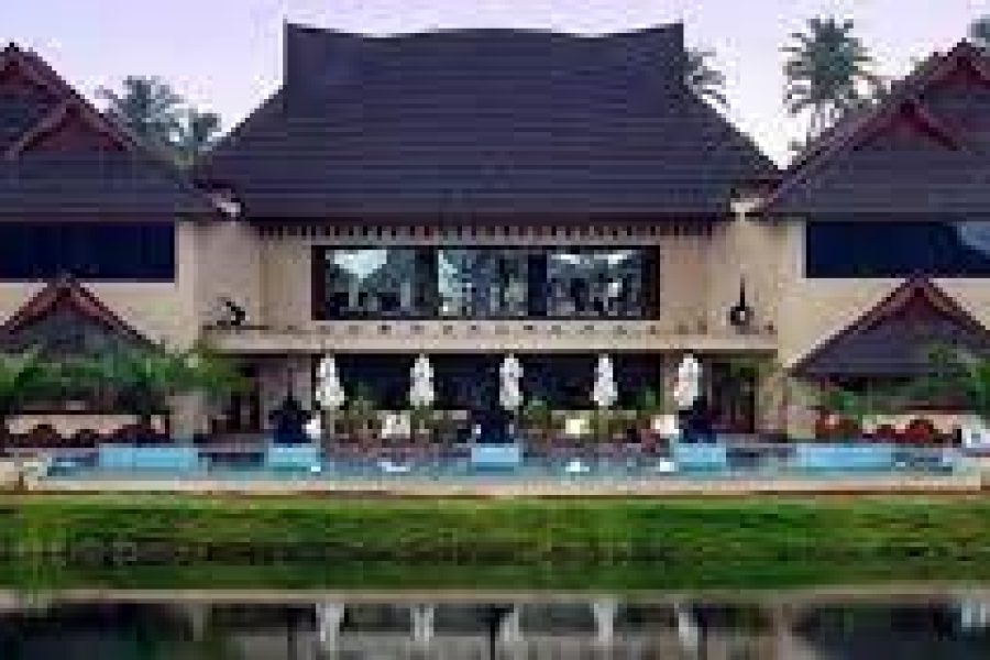 The Zuri Kumarakom, Kerala Resort & Spa
