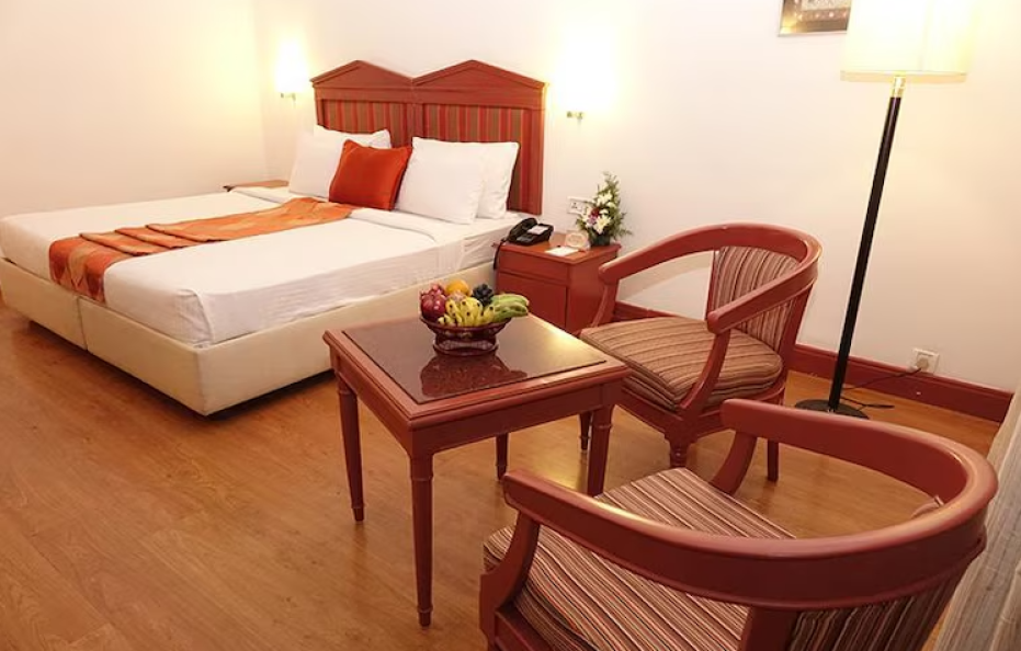 SUPERIOR ROOM