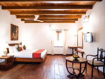 HERITAGE CLASSIC ROOM