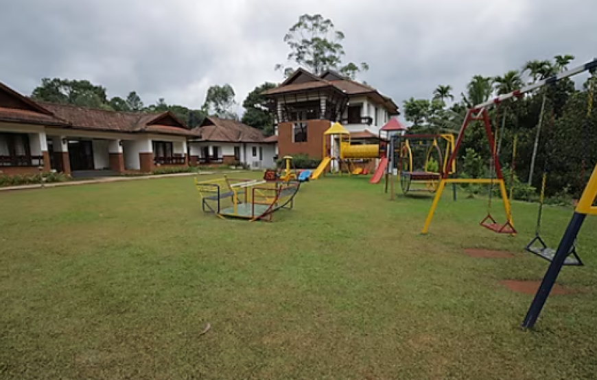 Heaven Inn, Munnar