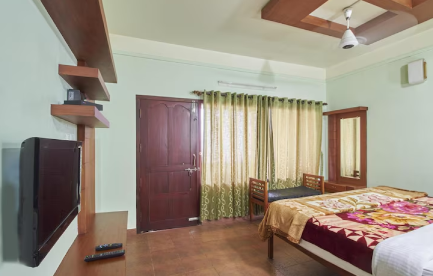 Shamrock Holiday Home, Munnar