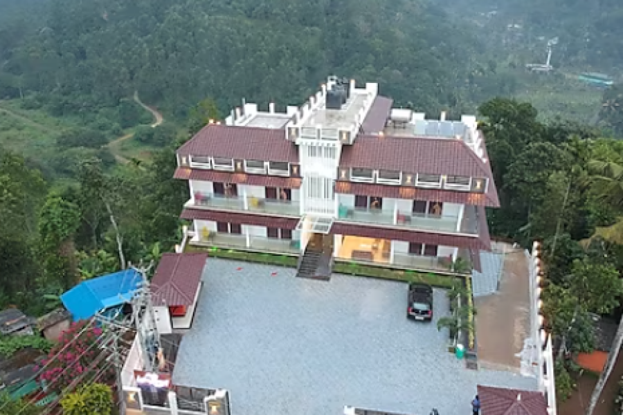 Lake Forest Plantation Resort: A Serene Retreat in Munnar