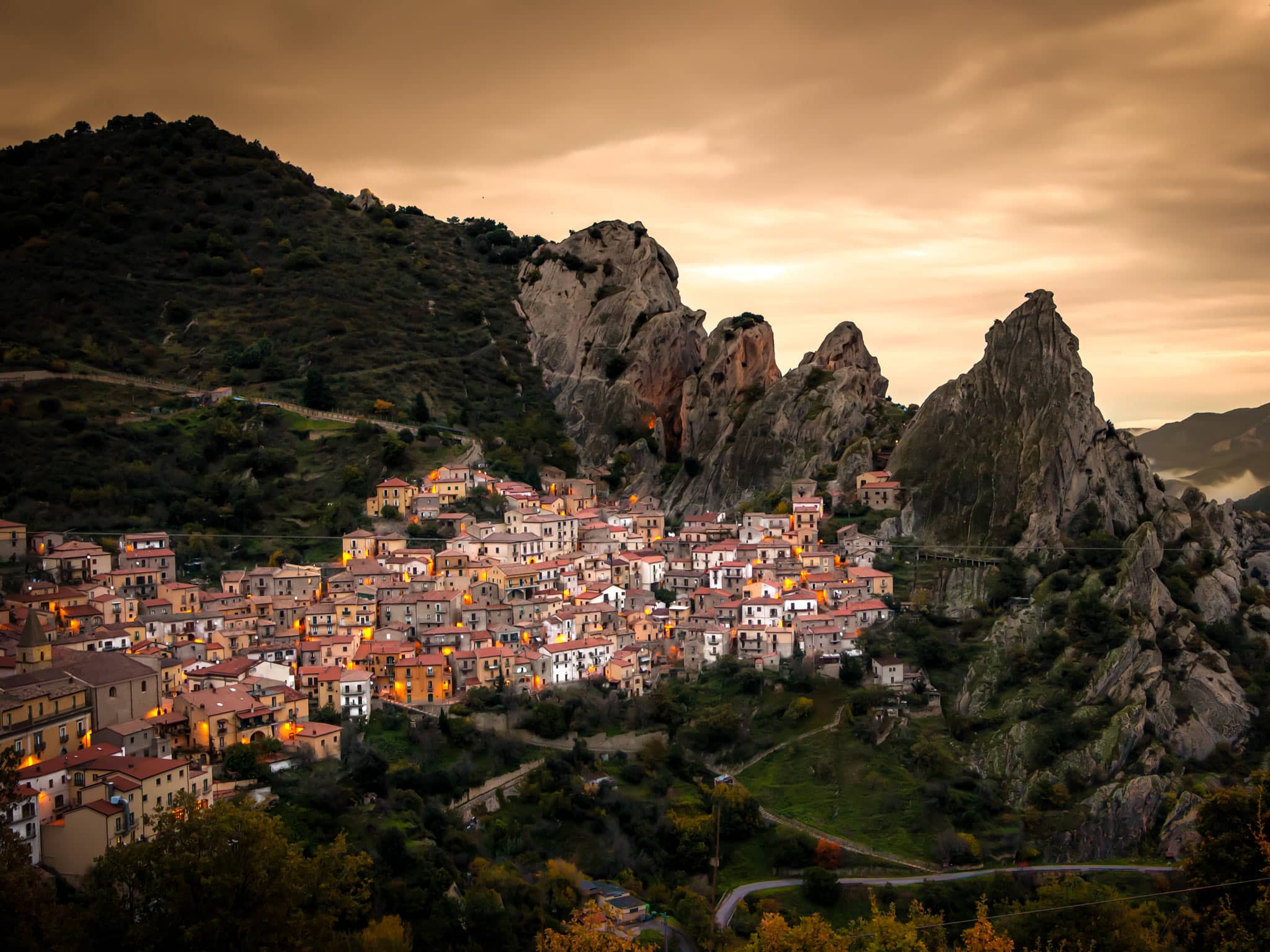 Top 10 Hidden Gems to Visit in [Country/Region] Before Everyone Else Finds Out