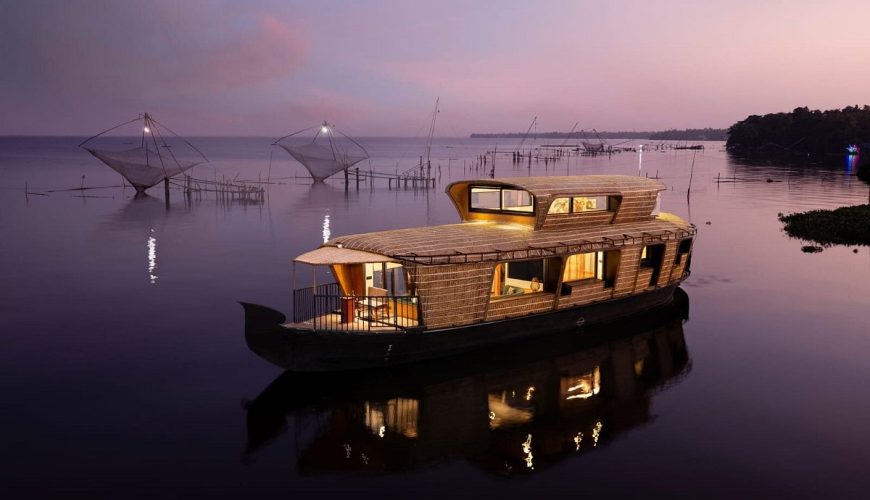 Alleppey & Kumarakom winter houseboat charm